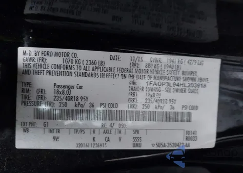 2017 Ford Focus St z USA, uszkodzony, nr VIN 1FADP3L94HL203918